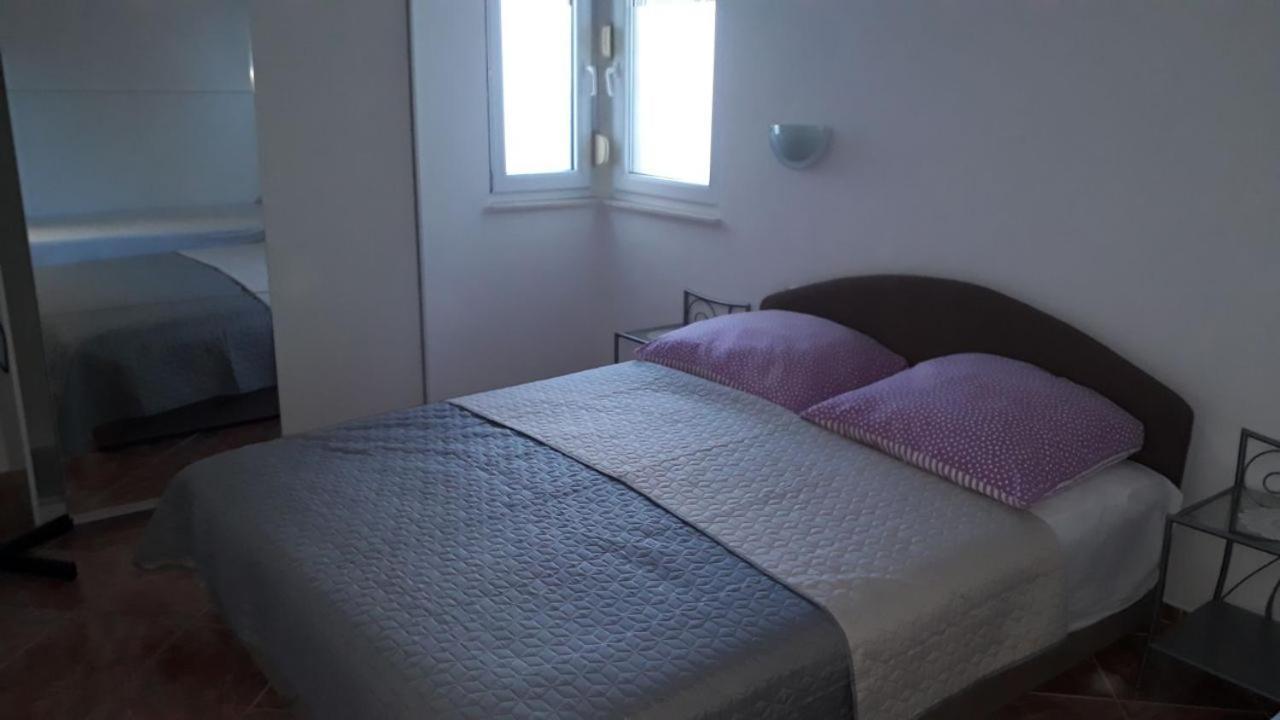 Apartmani Jureta Okrug Gornji Extérieur photo