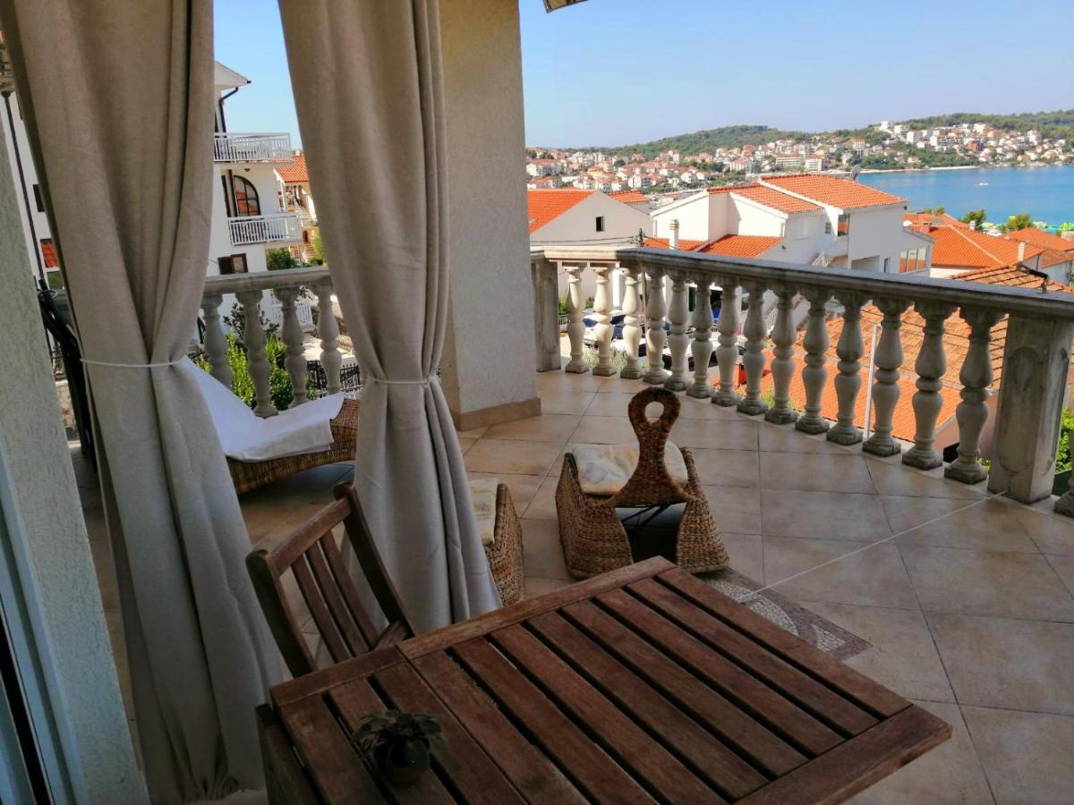 Apartmani Jureta Okrug Gornji Extérieur photo