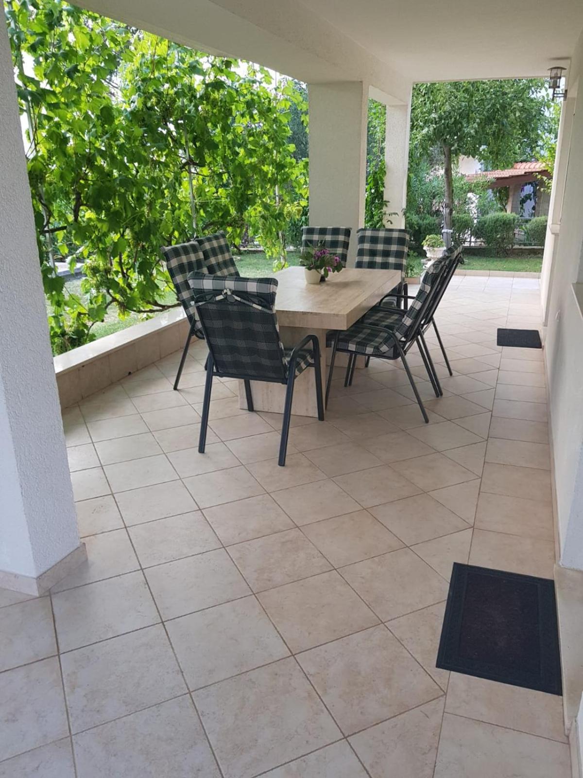 Apartmani Jureta Okrug Gornji Extérieur photo