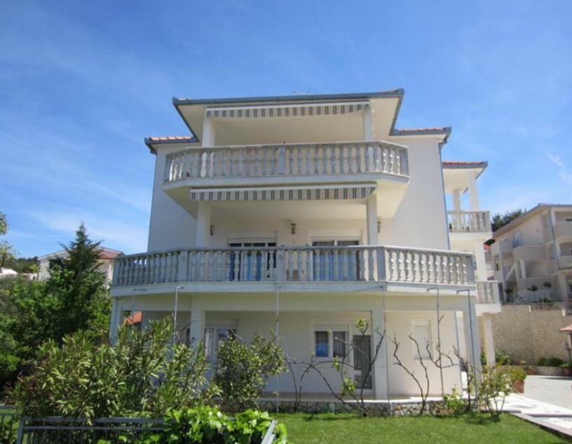 Apartmani Jureta Okrug Gornji Extérieur photo