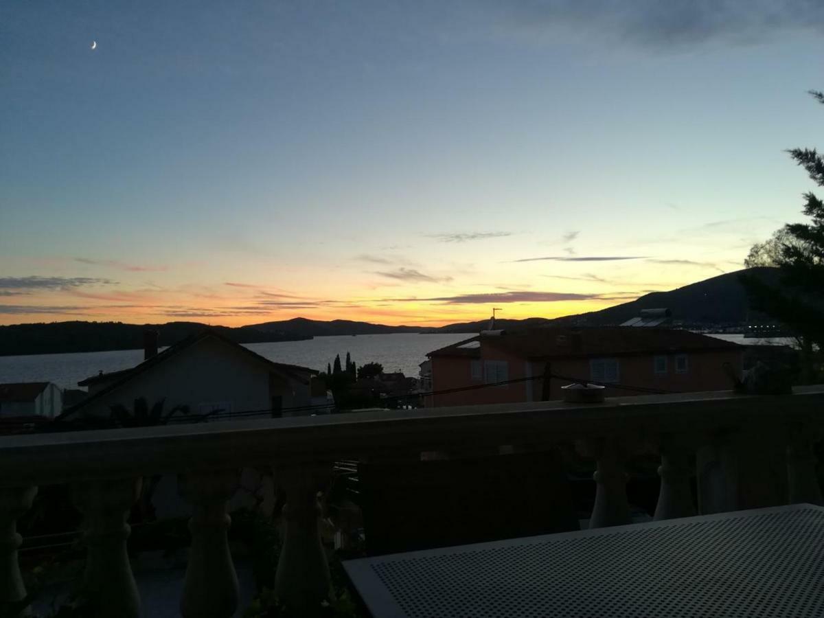 Apartmani Jureta Okrug Gornji Extérieur photo
